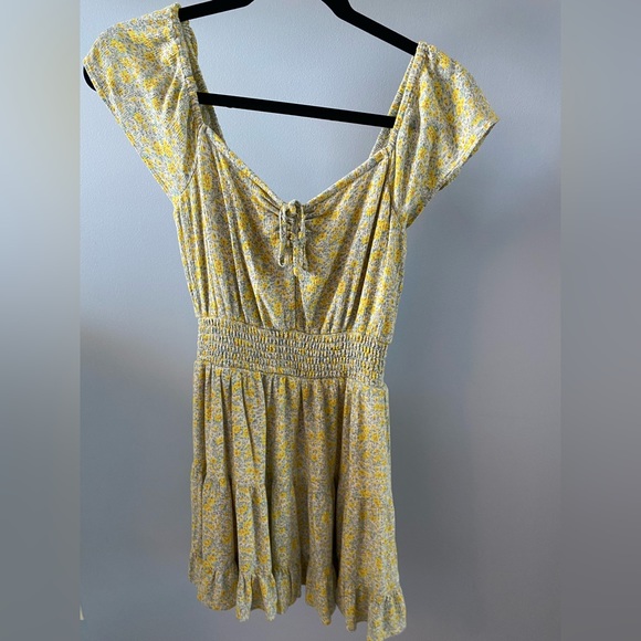 American Eagle dress in Women’s XXS (fits more like an XS) - Picture 1 of 4